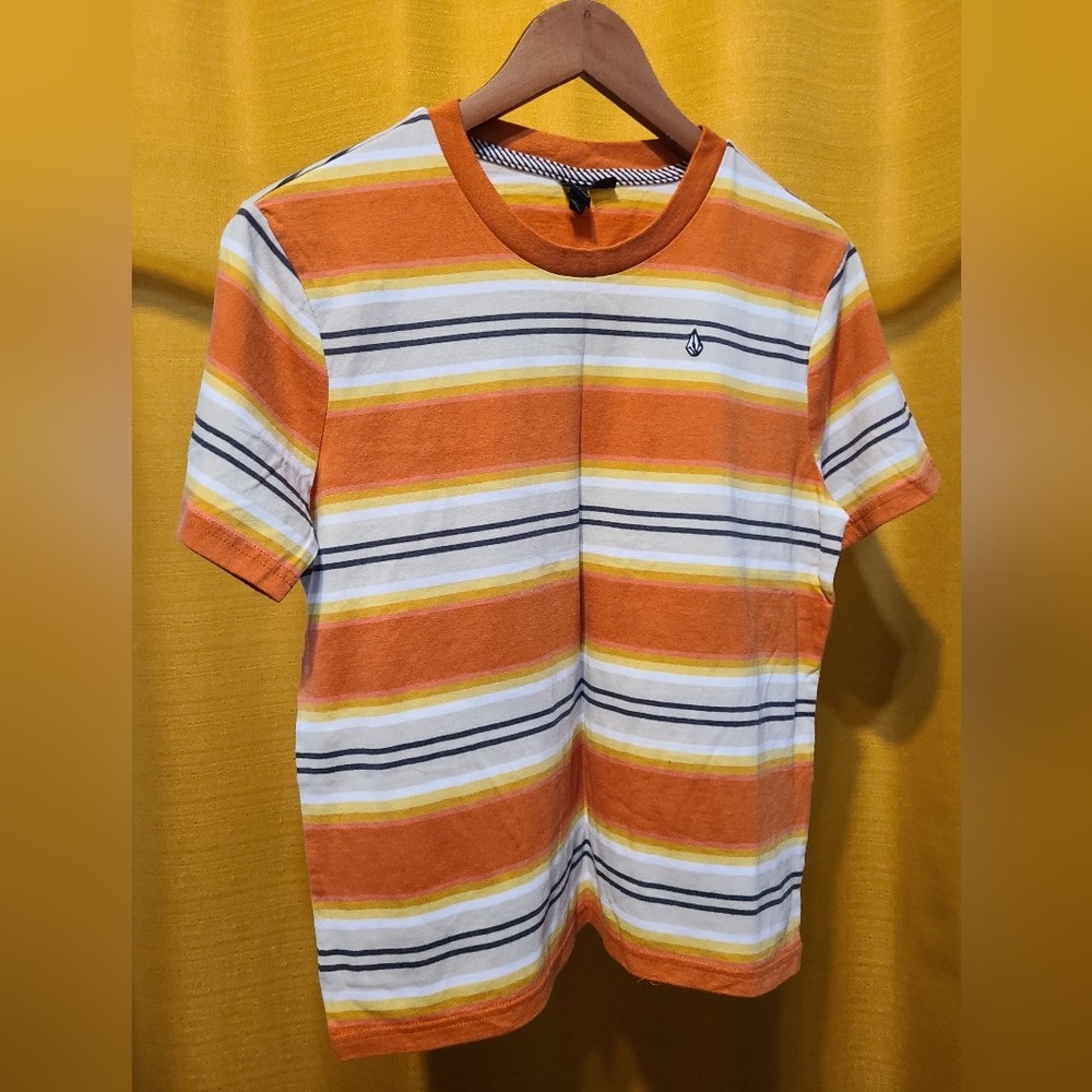 NWOT Volcom Striped Tee - Size M